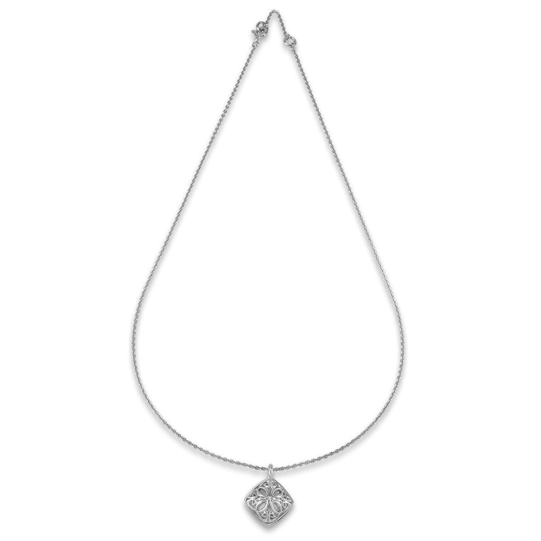 silver pendant necklace