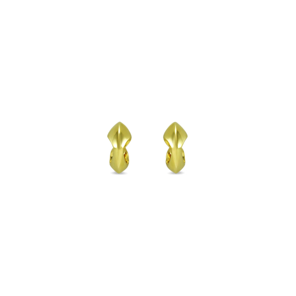 gold heart stud earrings